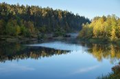 Lemmenjoki river. Ráno slibuje krásný den