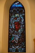 Kristiansand Cathedral, vitráž napravo od oltáře