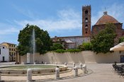 Lucca - Piazza Antelminelli