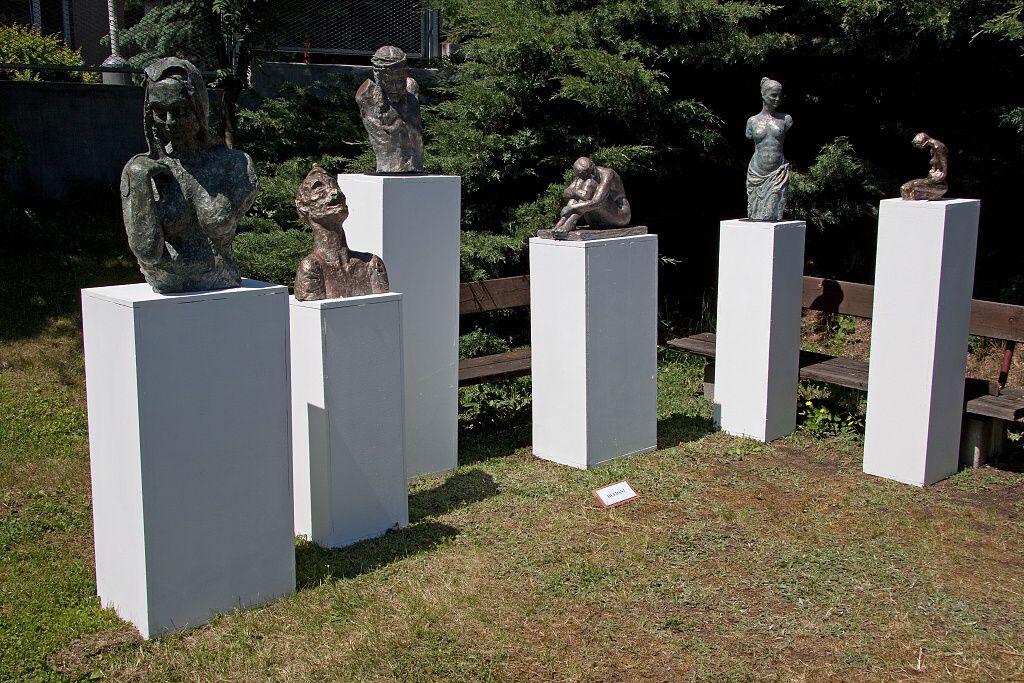 Panáci a patníky, společná výstava, květen 2009