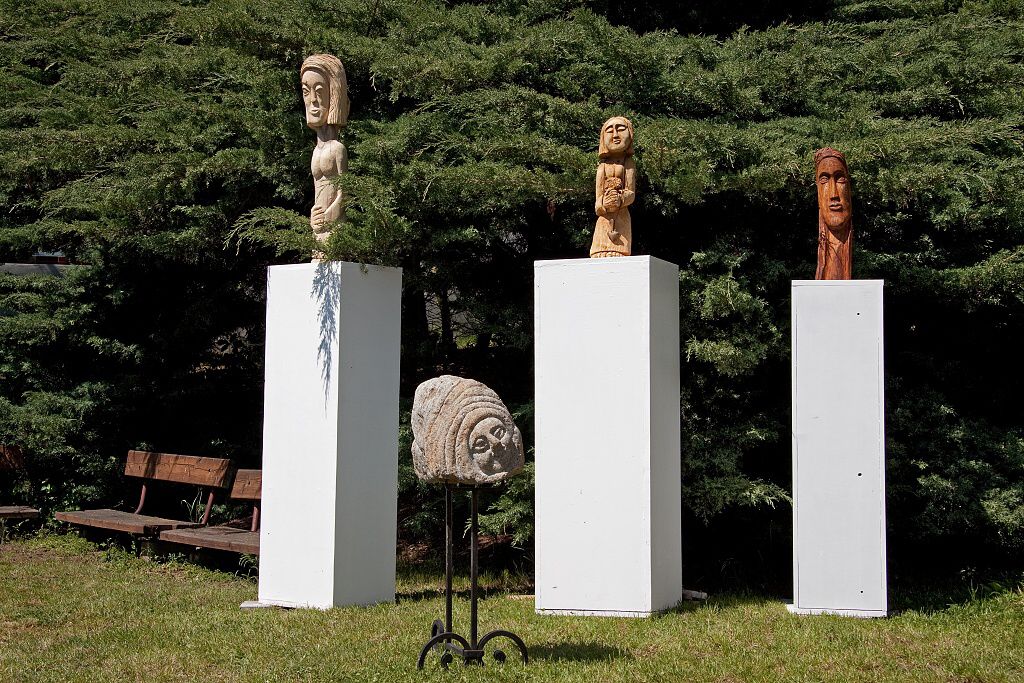 Panáci a patníky, společná výstava, květen 2009