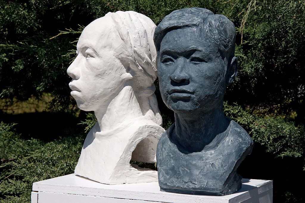 Panáci a patníky, společná výstava, květen 2009