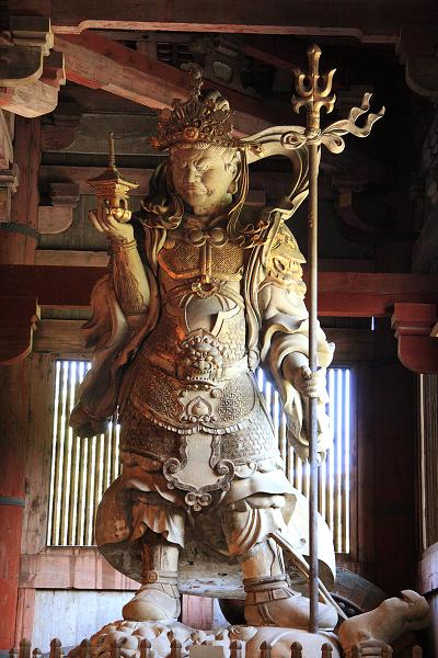 Když v ráji pršelo. Fotografie z cesty do Japonska.