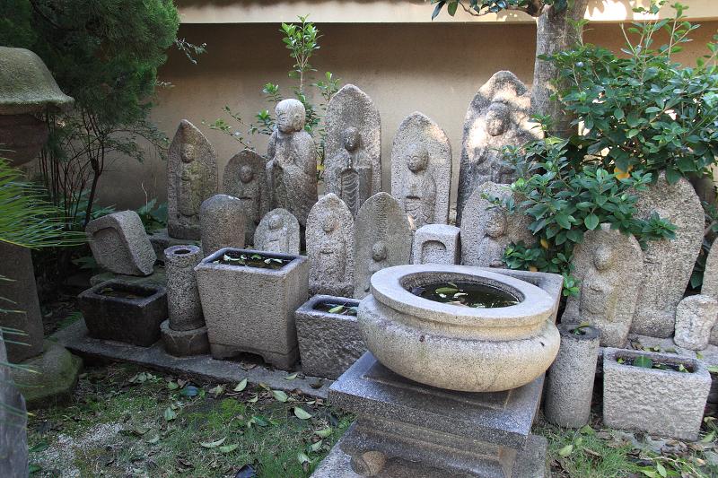 Když v ráji pršelo. Fotografie z cesty do Japonska.