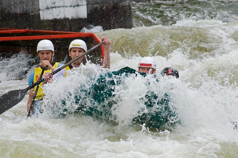 Raftový víkend Trnávka 2008