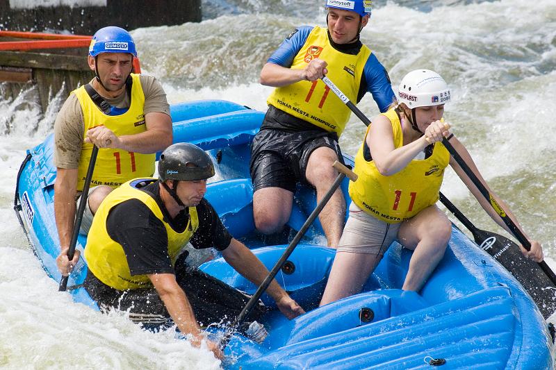 Raftový víkend Trnávka 2008