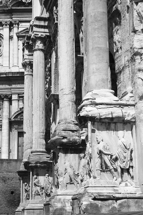 Římští vojáci se zajatými Parthy