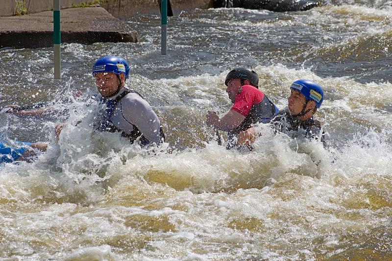 ČP a MČR - rafting R4. VZ R2. Praha Troja 30. 5. a 1. 6. 08