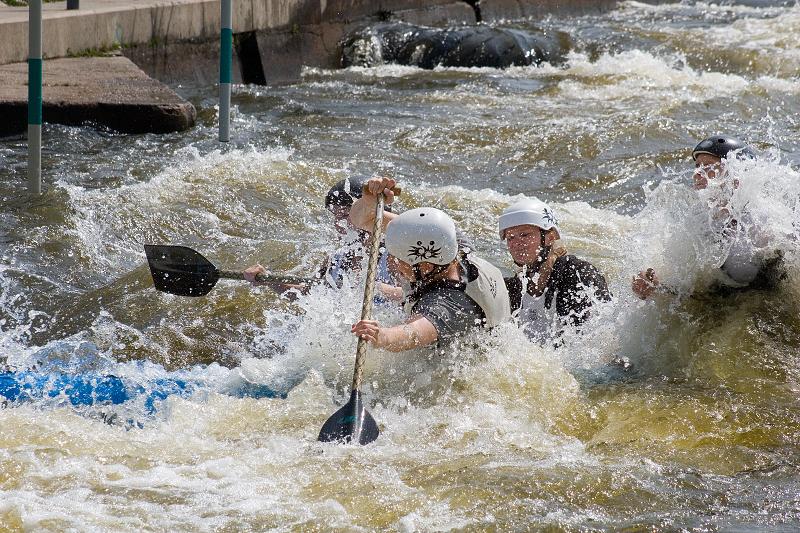 ČP a MČR - rafting R4. VZ R2. Praha Troja 30. 5. a 1. 6. 08