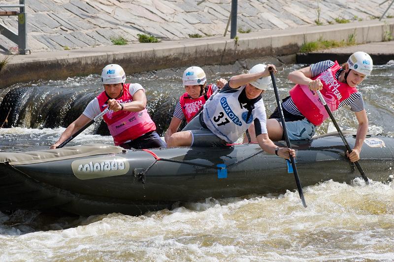 ČP a MČR - rafting R4. VZ R2. Praha Troja 30. 5. a 1. 6. 08