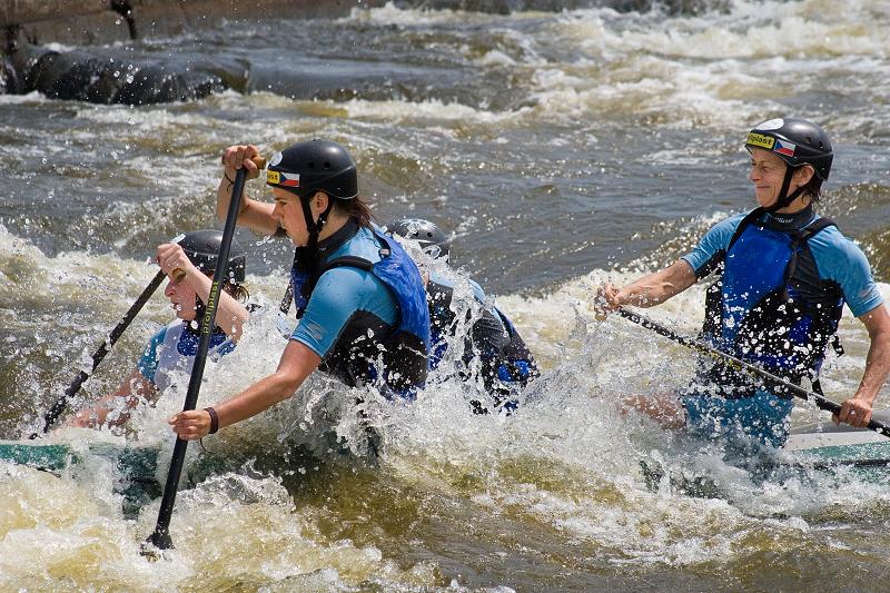 ČP a MČR - rafting R4. VZ R2. Praha Troja 30. 5. a 1. 6. 08