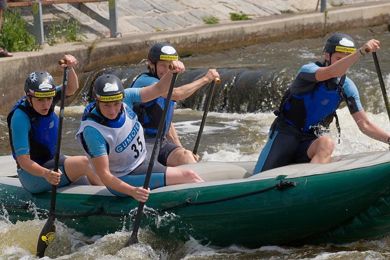 ČP a MČR - rafting R4. VZ R2. Praha Troja 30. 5. a 1. 6. 08