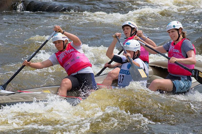ČP a MČR - rafting R4. VZ R2. Praha Troja 30. 5. a 1. 6. 08