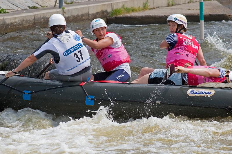ČP a MČR - rafting R4. VZ R2. Praha Troja 30. 5. a 1. 6. 08