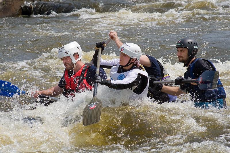 ČP a MČR - rafting R4. VZ R2. Praha Troja 30. 5. a 1. 6. 08