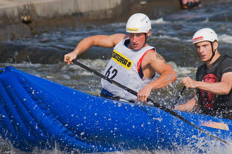 ČP a MČR - rafting R4. VZ R2. Praha Troja 30. 5. a 1. 6. 08
