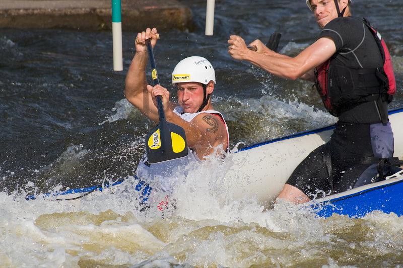 ČP a MČR - rafting R4. VZ R2. Praha Troja 30. 5. a 1. 6. 08