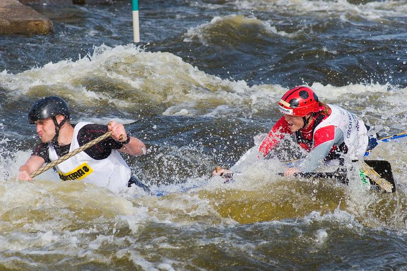 ČP a MČR - rafting R4. VZ R2. Praha Troja 30. 5. a 1. 6. 08