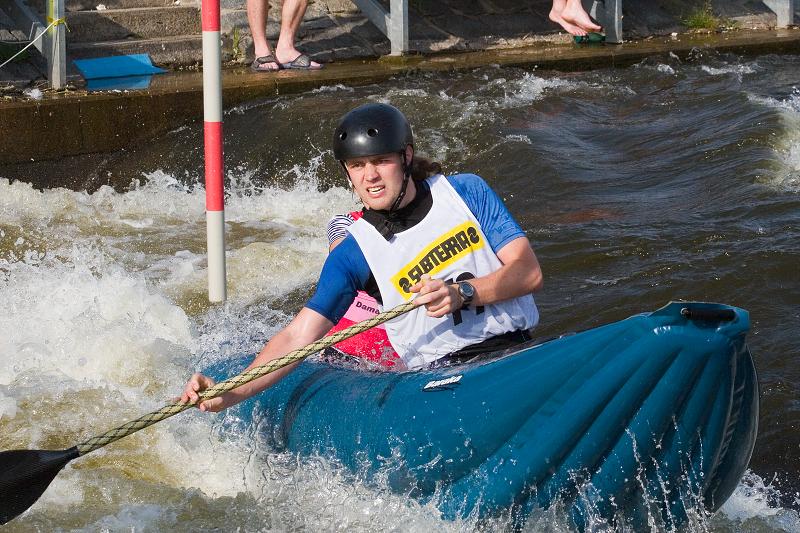 ČP a MČR - rafting R4. VZ R2. Praha Troja 30. 5. a 1. 6. 08